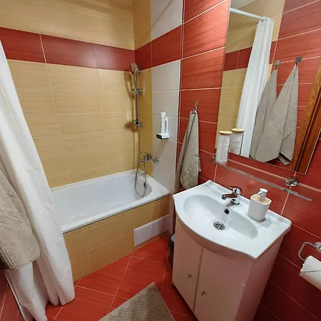 Frida Old Town With Private Parking * Košice