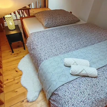 Daire Frida Old Town With Private Parking *