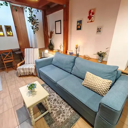 Frida Old Town With Private Parking * Kösice